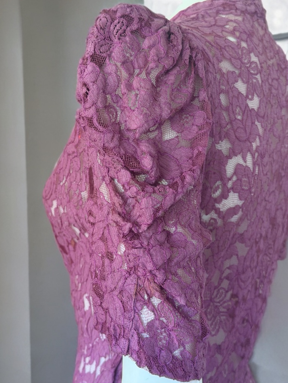Vintage 1940s Rasperry Sherbet Lace Day Dress - Picture 8 of 9